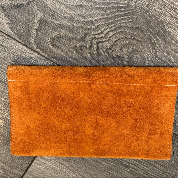 Genuine Leather Brasil Orange Pocket Style Snap Wallet - Picture 2 of 9